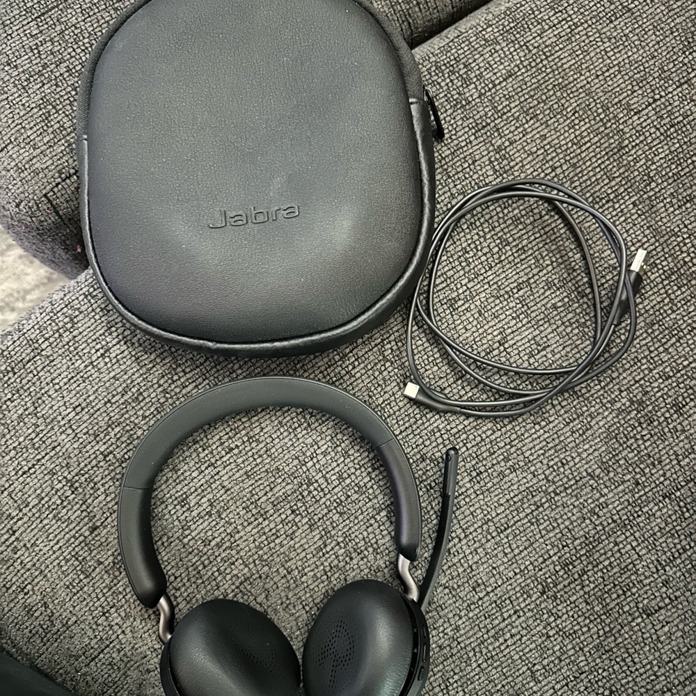 Jabra Evolve2 65 Black Wireless Headphones with Case